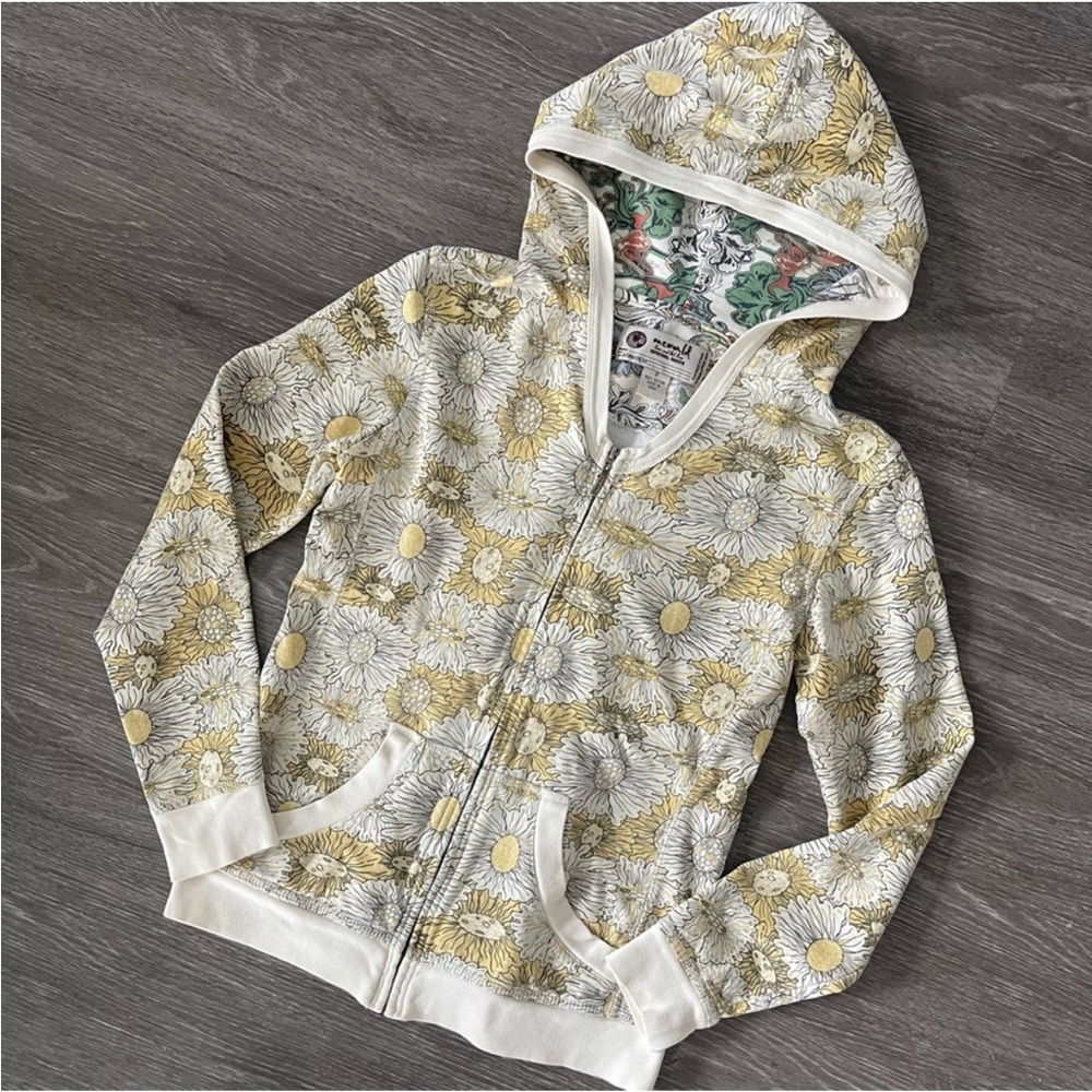 ONE WORLD Cream and Yellow Sweater with Ornate Pattern